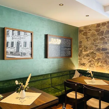 Elsaesser Hof Värdshus *